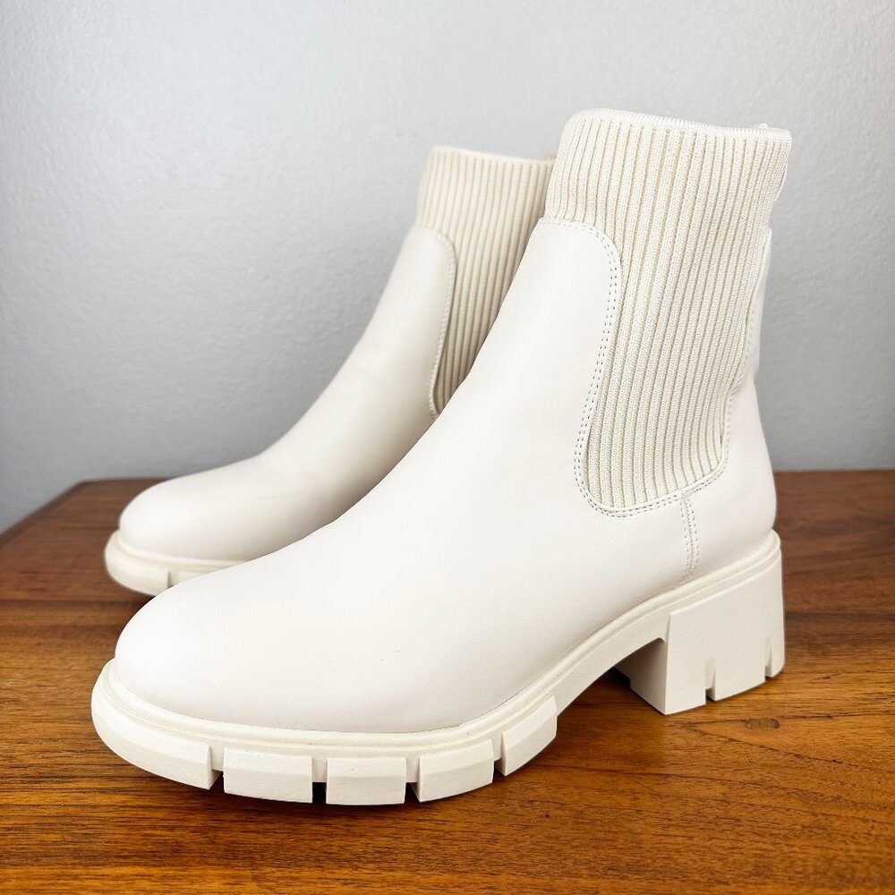 ZBY Platform Ankle Boots Lug Sole Chelsea Block Heel Ivory White Neutral Size 9